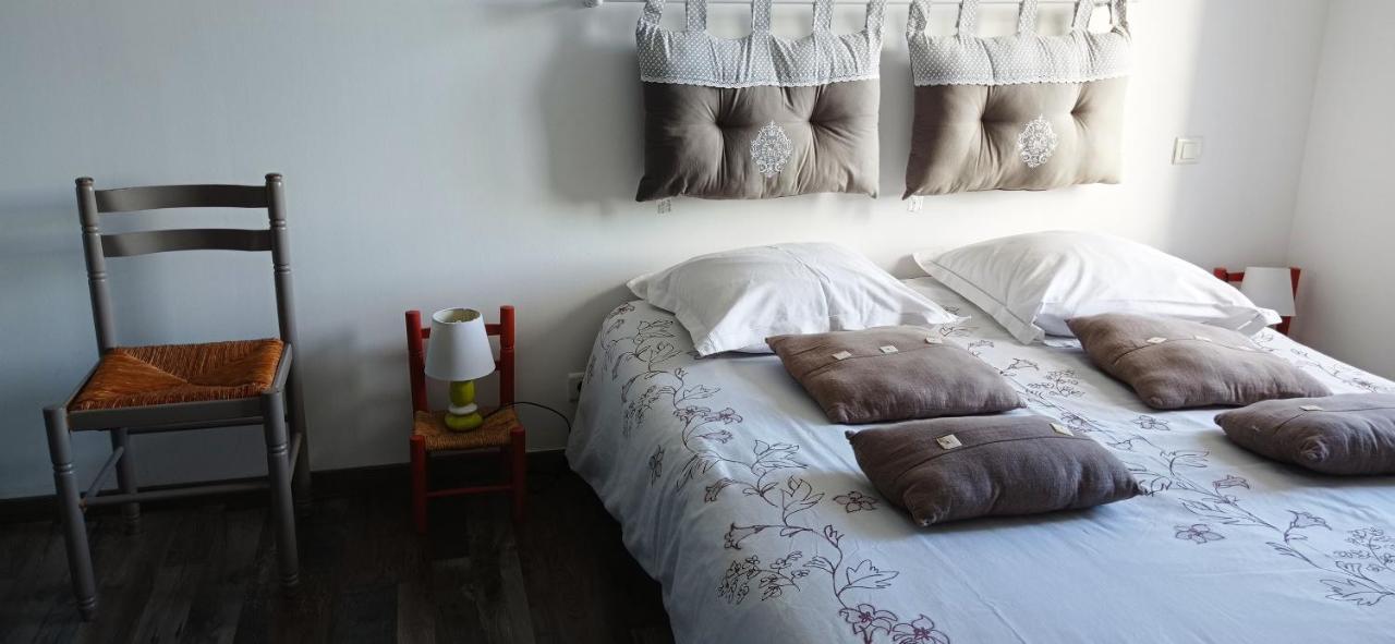 Maison De La Besliere Meuble De Tourisme 2 Etoiles Folligny Ngoại thất bức ảnh